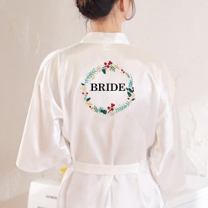 Wedding Satin Dressing Gown, Personalised Wreath Robe Pajamas Wedding Bridesmaid Gifts Maid of Honor  Bridal Party Robes Gift